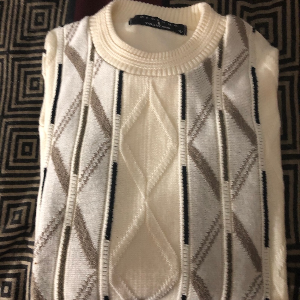 Men’s New Sweater Large